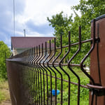 Штакетник 136 с бор. П-образный, трапеция, RAL 8017